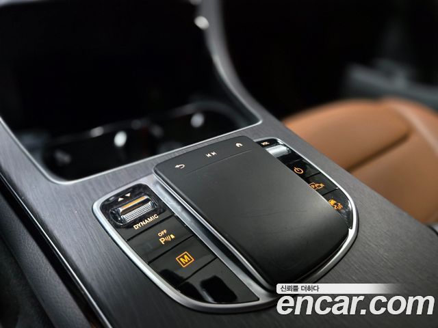 Mercedes-Benz GLC-Class GLC300e 4MATIC Coupe