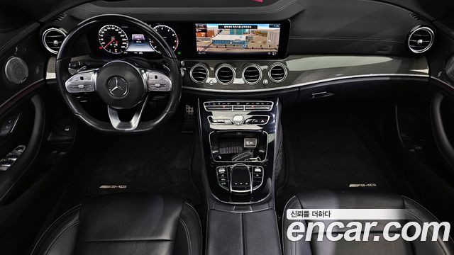 Mercedes-Benz E-Class E350 4MATIC AMG Line