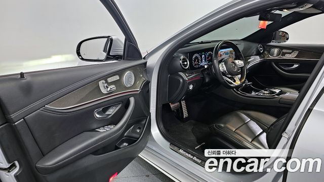 Mercedes-Benz E-Class E350 4MATIC AMG Line