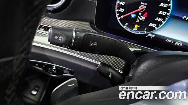 Mercedes-Benz E-Class E350 4MATIC AMG Line