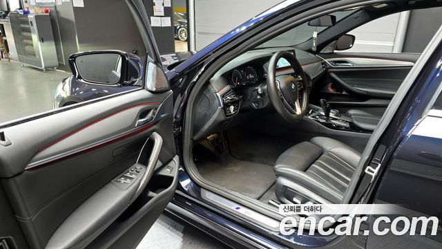 BMW 5-Series 530i M Sport Package