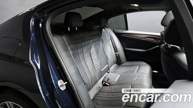 BMW 5-Series 530i M Sport Package