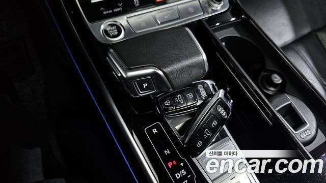 Audi A8 55 TFSI Quattro LWB