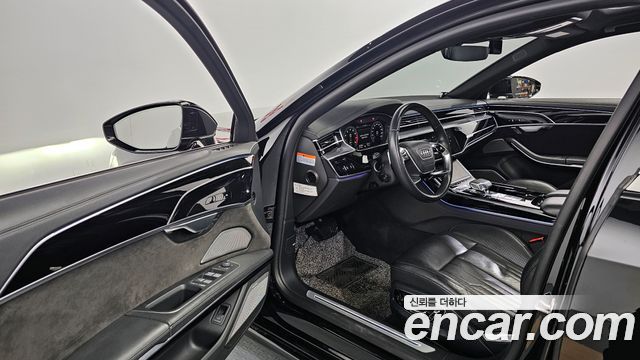 Audi A8 55 TFSI Quattro LWB
