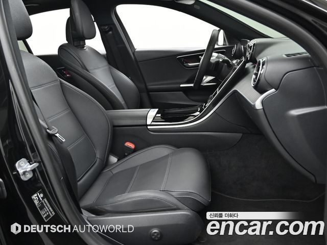 Mercedes-Benz C-Class C300 4MATIC Avantgarde
