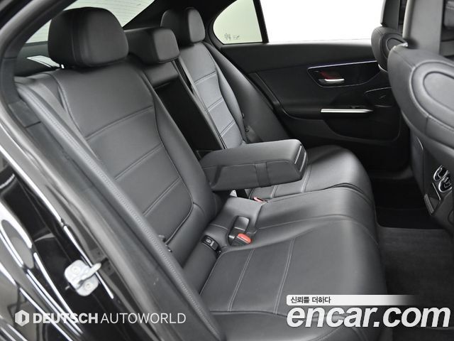 Mercedes-Benz C-Class C300 4MATIC Avantgarde