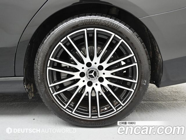 Mercedes-Benz C-Class C300 4MATIC Avantgarde