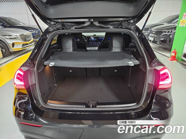 Mercedes-Benz A-Class AMG A45 4MAITC+ Hatchback