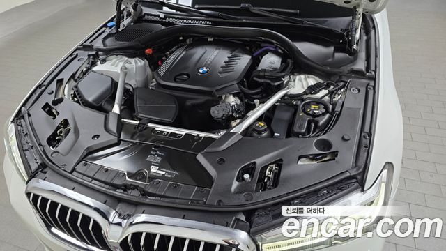 BMW 5-Series 523d M Sport
