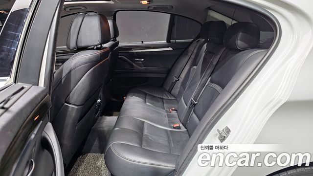 BMW 5-Series 528i Luxury Plus