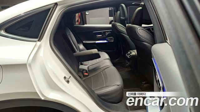 Mercedes-Benz GLC-Class GLC300 4MATIC Avnatgarde Coupe