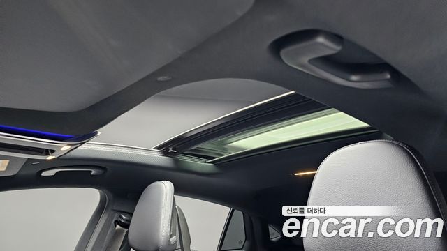 Mercedes-Benz GLC-Class GLC300 4MATIC Avnatgarde Coupe