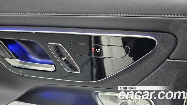 Mercedes-Benz GLC-Class GLC300 4MATIC Avnatgarde Coupe