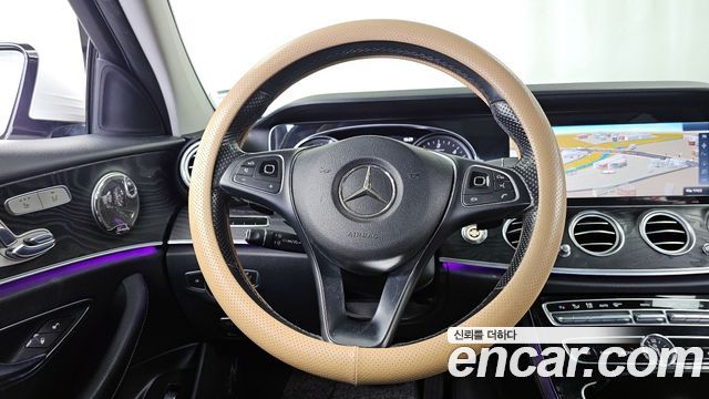 Mercedes-Benz E-Class E220d Avantgarde