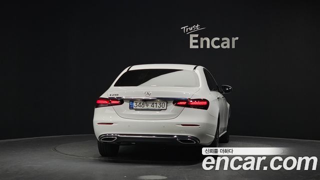 Mercedes-Benz E-Class E250 Avantgarde