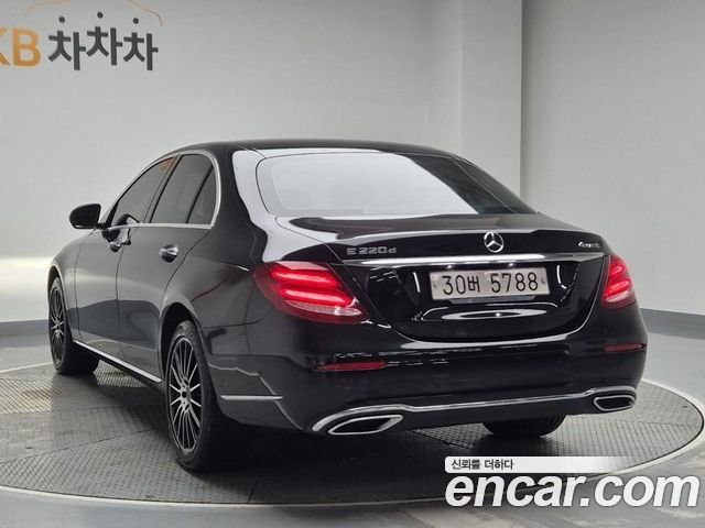 Mercedes-Benz E-Class E220d 4MATIC Exclusive