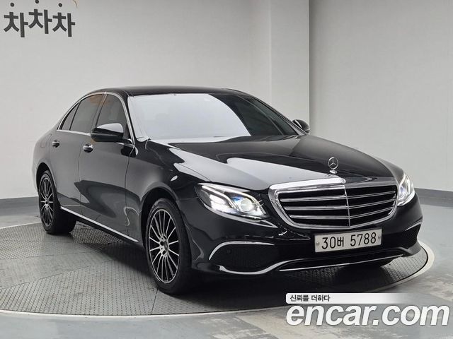 Mercedes-Benz E-Class E220d 4MATIC Exclusive