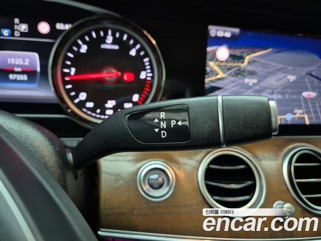 Mercedes-Benz E-Class E220d 4MATIC Exclusive