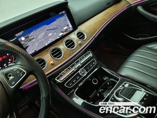 Mercedes-Benz E-Class E220d 4MATIC Exclusive