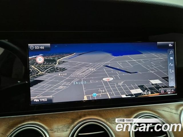 Mercedes-Benz E-Class E220d 4MATIC Exclusive