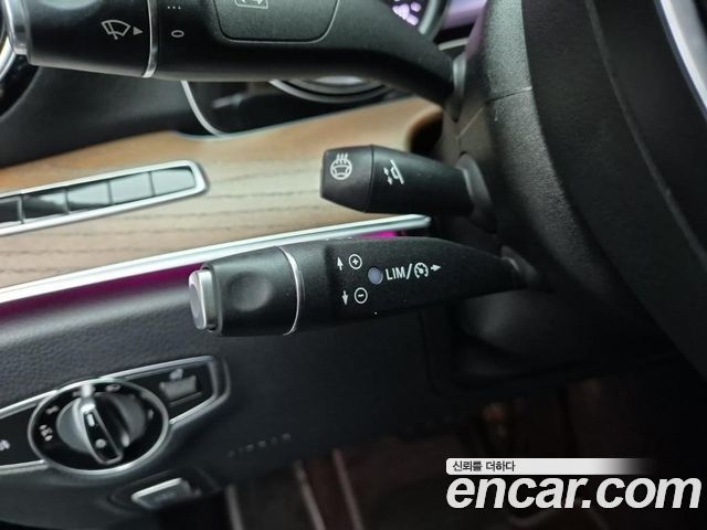 Mercedes-Benz E-Class E220d 4MATIC Exclusive