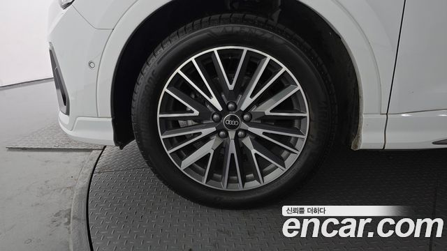 Audi Q3 35 TDI Premium
