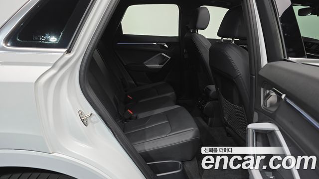 Audi Q3 35 TDI Premium
