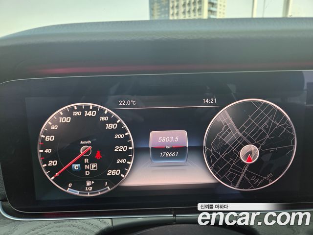 Mercedes-Benz E-Class E300 Avantgarde