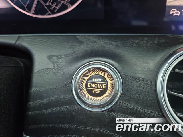Mercedes-Benz E-Class E300 Avantgarde