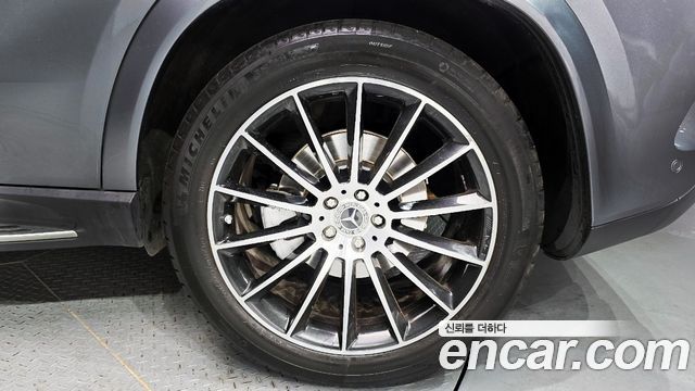 Mercedes-Benz GLE-Class GLE450 4MATIC