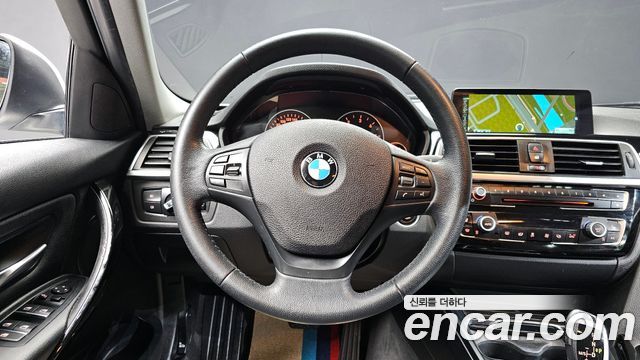 BMW 3-Series 320d