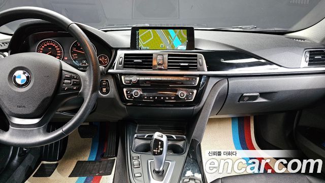 BMW 3-Series 320d