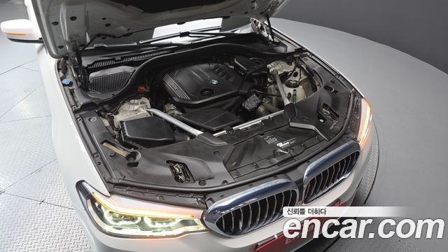 BMW 5-Series 520d Luxury Plus