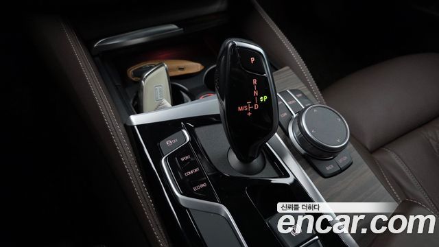 BMW 5-Series 520d Luxury Plus