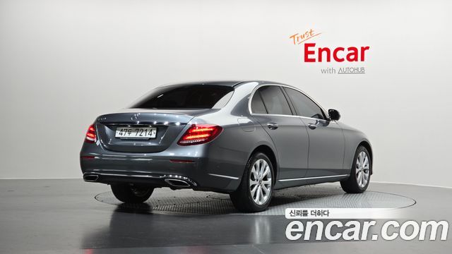 Mercedes-Benz E-Class E300 Exclusive