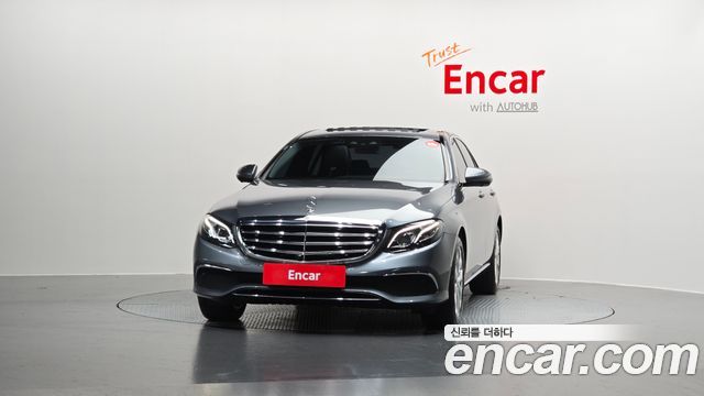 Mercedes-Benz E-Class E300 Exclusive