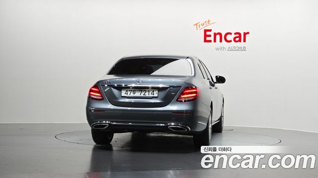 Mercedes-Benz E-Class E300 Exclusive