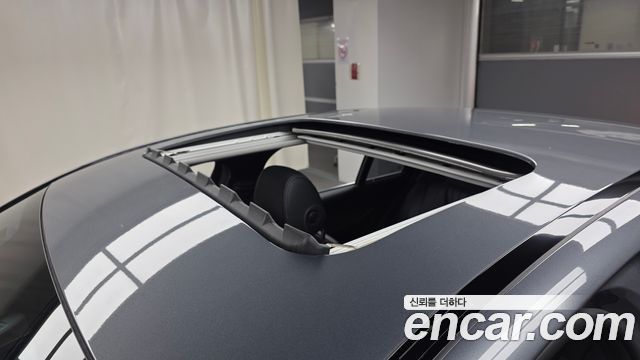 Mercedes-Benz E-Class E300 Exclusive
