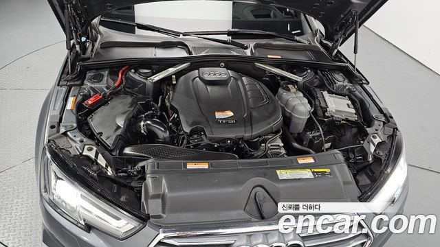 Audi A4 40 TFSI Premium