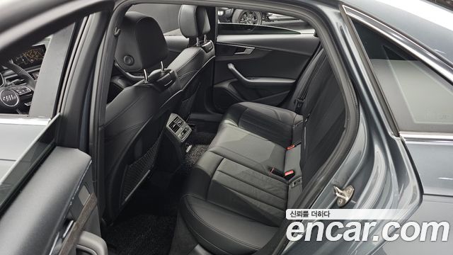Audi A4 40 TFSI Premium