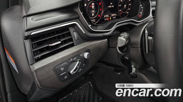 Audi A4 40 TFSI Premium