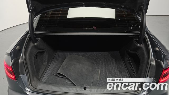 Audi A4 40 TFSI Premium