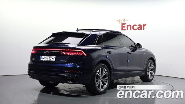 Audi Q8 55 TFSI Quattro Premium