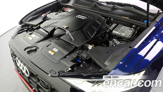 Audi Q8 55 TFSI Quattro Premium