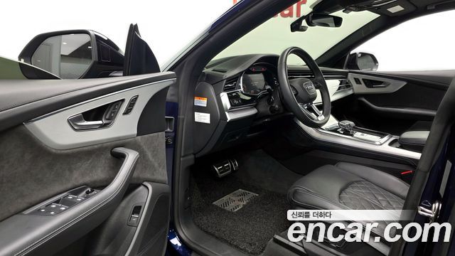 Audi Q8 55 TFSI Quattro Premium
