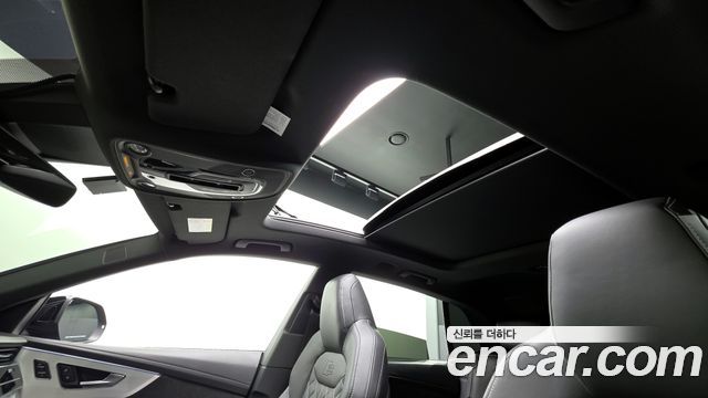 Audi Q8 55 TFSI Quattro Premium