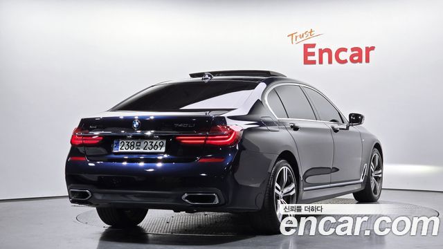 BMW 7-Series 740Li xDrive M Sport Package
