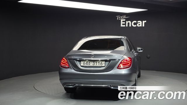 Mercedes-Benz C-Class C200 Avantgarde
