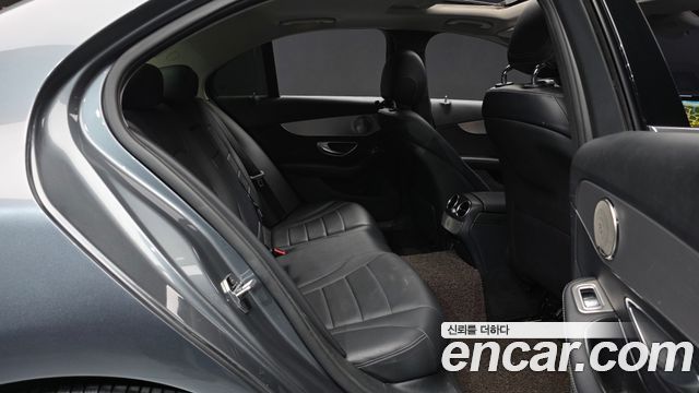 Mercedes-Benz C-Class C200 Avantgarde