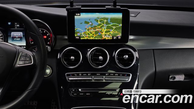 Mercedes-Benz C-Class C200 Avantgarde